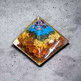 Seven chakra chips Pyramid